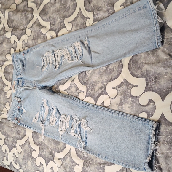 LEVIS Wedgie Straight Distressed Jeans - Picture 2 of 10